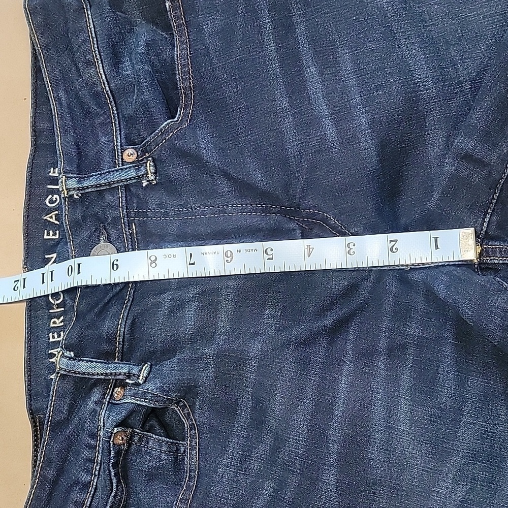 American Eagle Slim Straight Dark Wash, Size 32x32, Dark Wash, Excellent Cond. - Picture 4 of 13